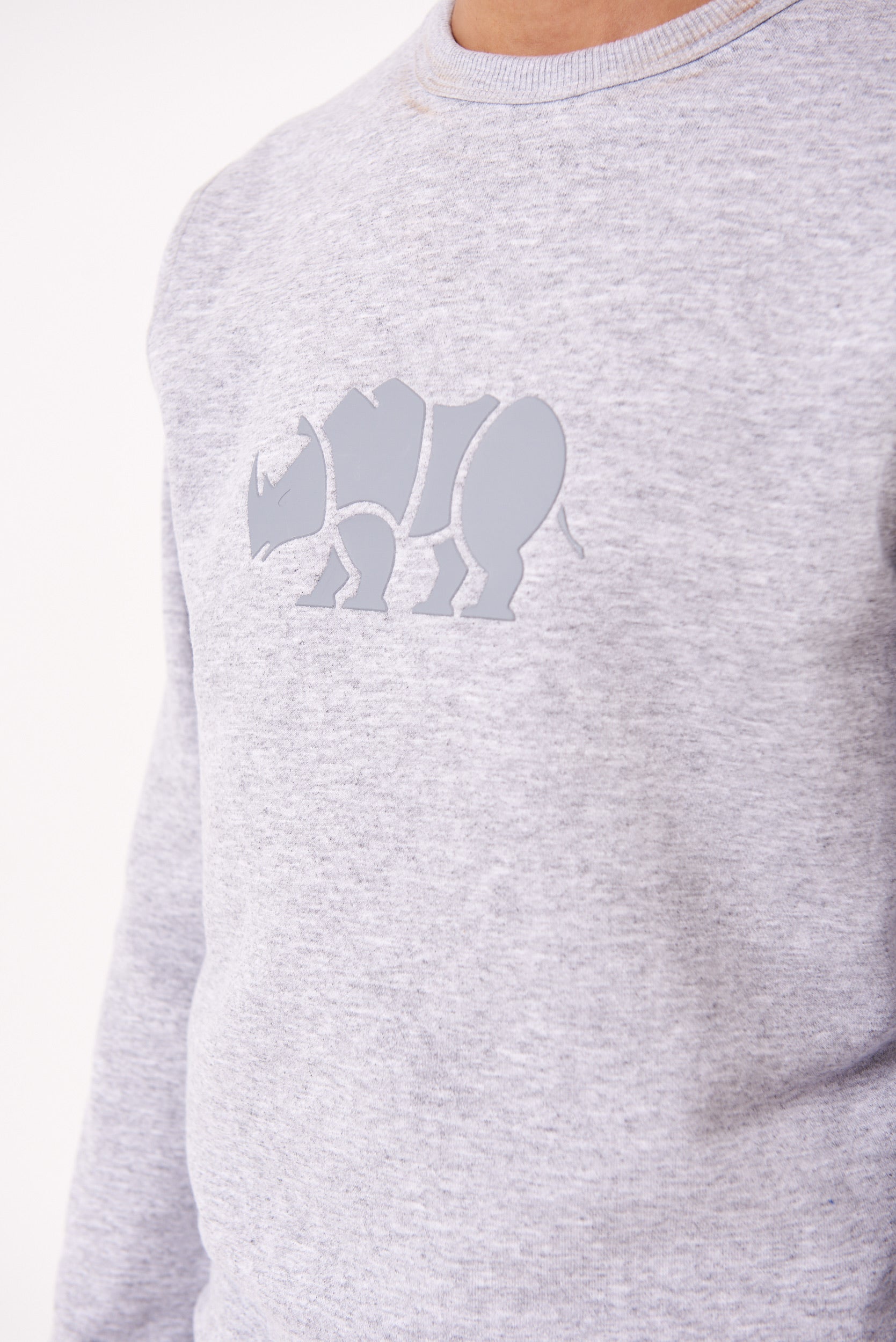 BUZO ADULTOS WORCESTER UNISEX GRIS MEL